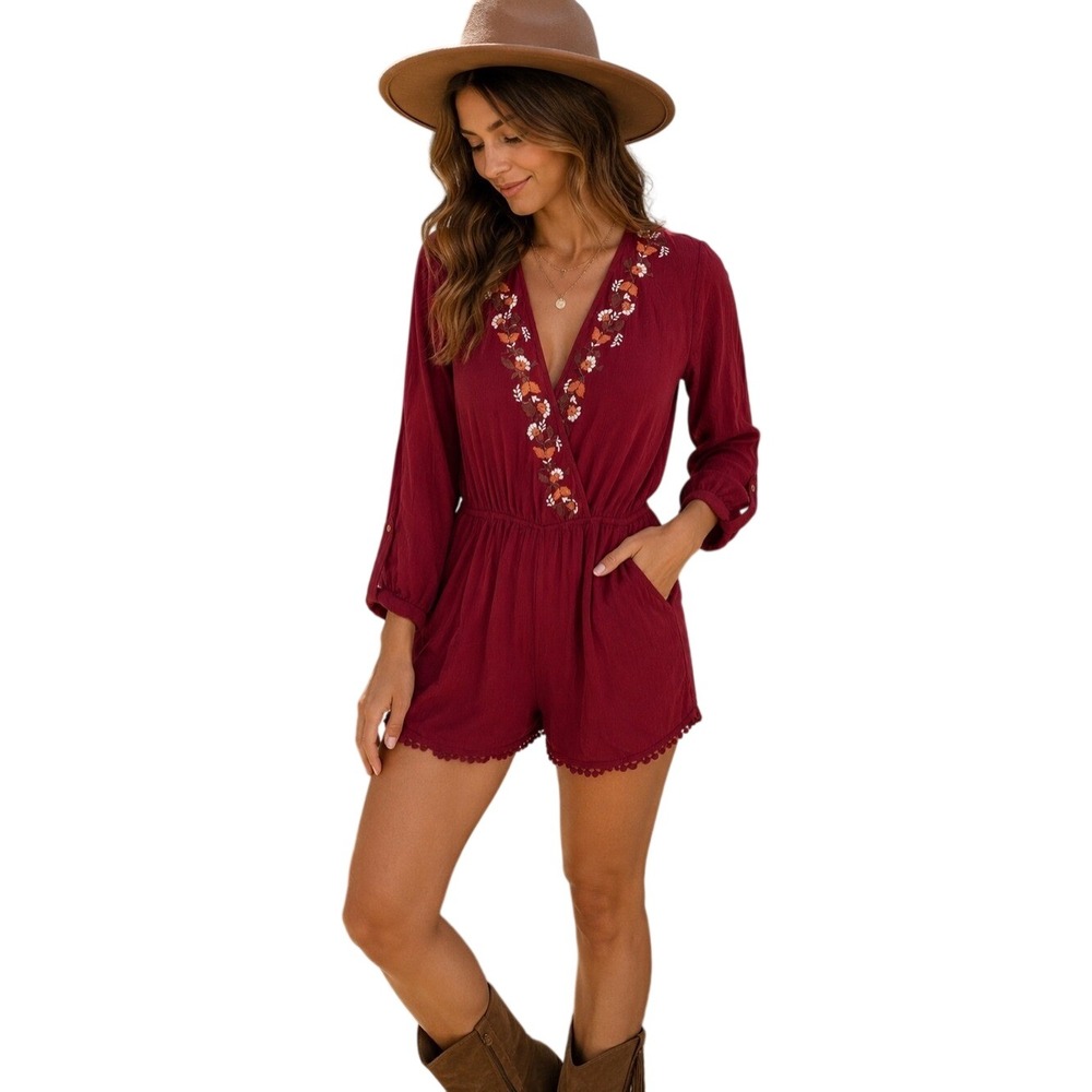 Boho Embroidered Burgundy Romper L Floral Festival‎ Cottagecore